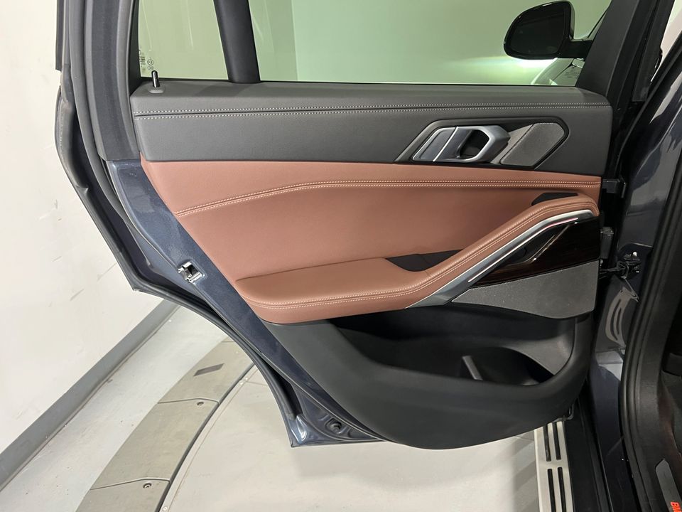 2021 BMW X6 40i xDrive AWD
