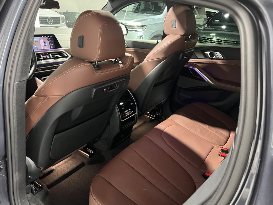 2021 BMW X6 40i xDrive AWD