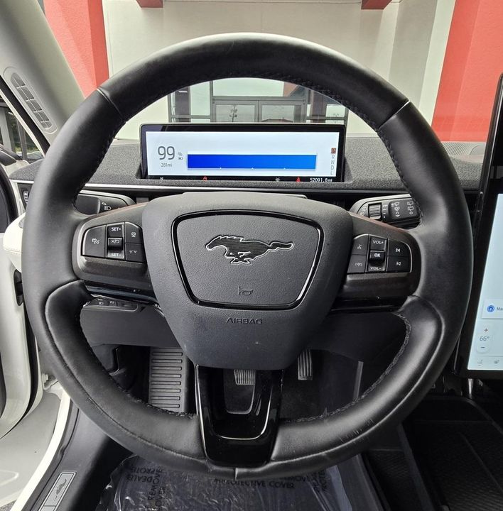 2021 Ford Mustang Mach-E