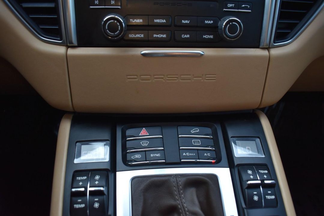 2018 Porsche Macan