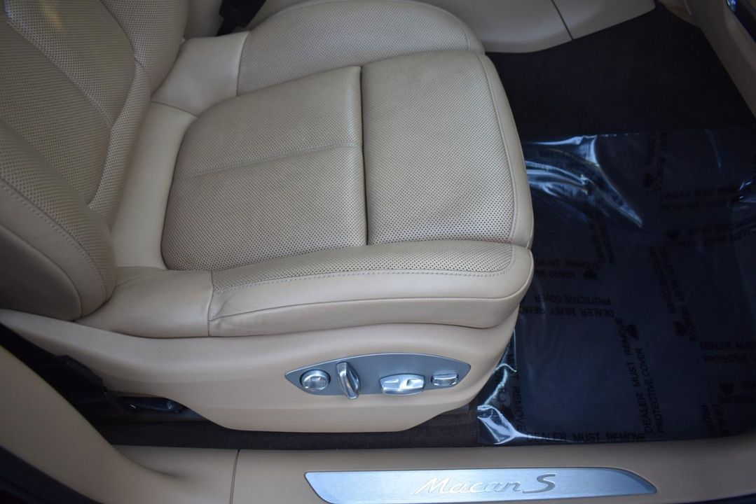 2018 Porsche Macan