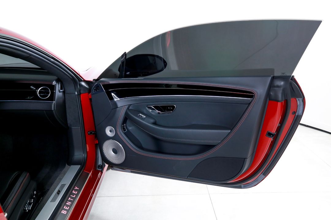 2024 Bentley Continental