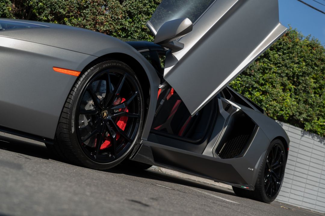 2015 Lamborghini Aventador