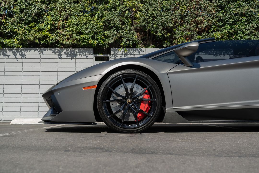 2015 Lamborghini Aventador