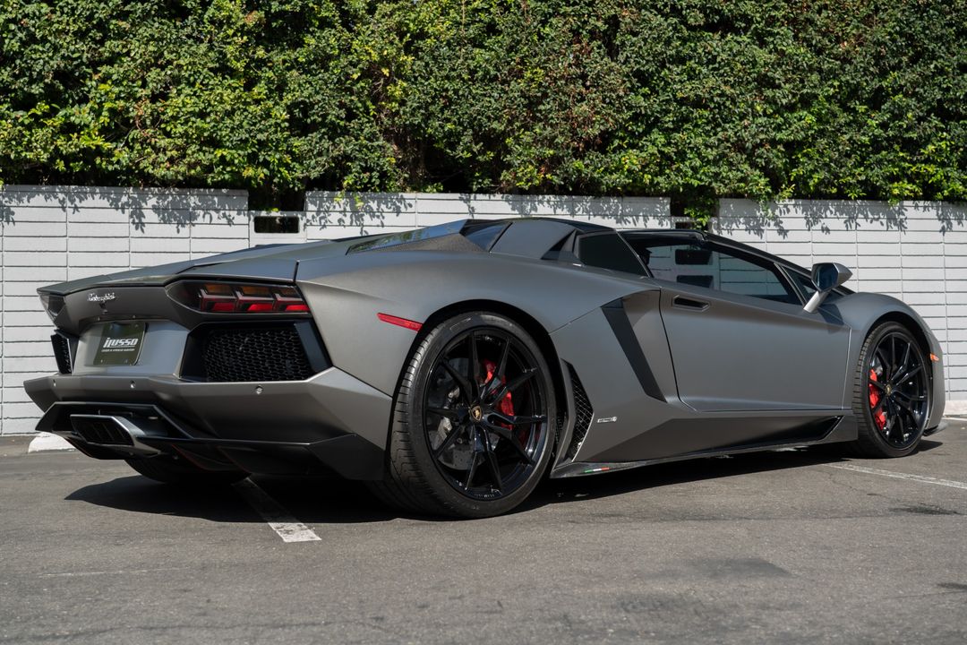 2015 Lamborghini Aventador
