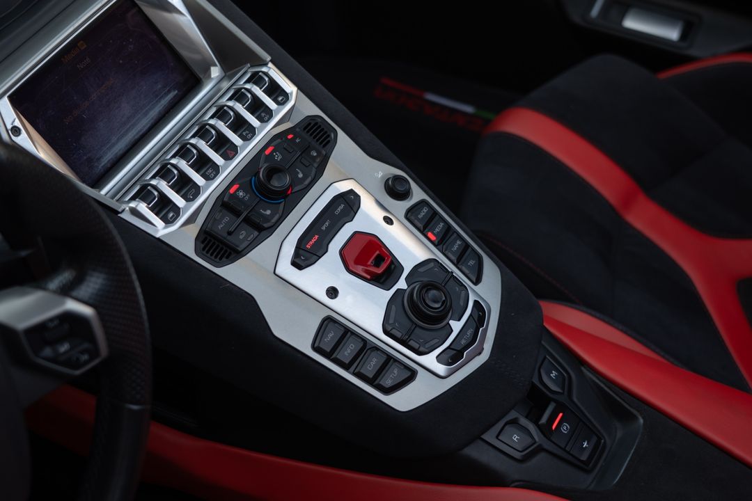 2015 Lamborghini Aventador
