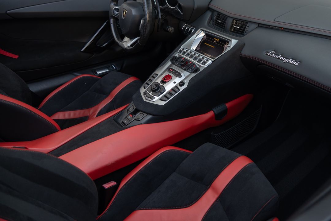 2015 Lamborghini Aventador