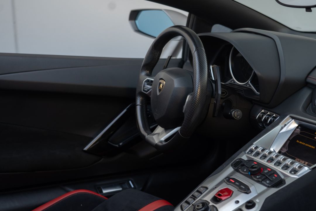 2015 Lamborghini Aventador
