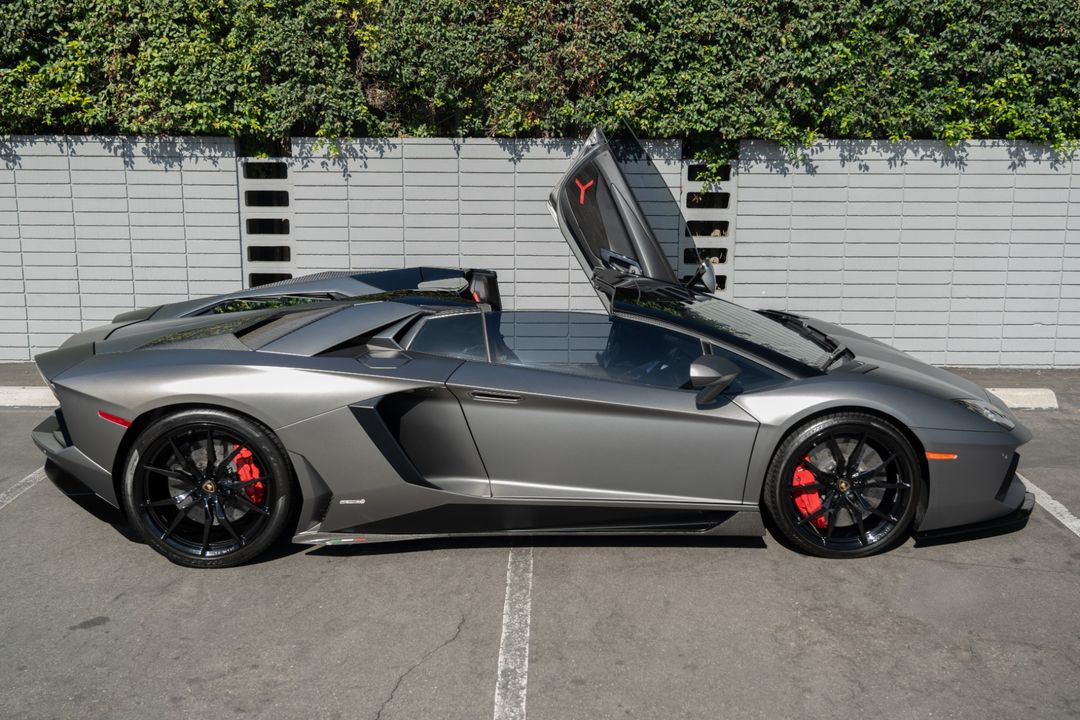2015 Lamborghini Aventador