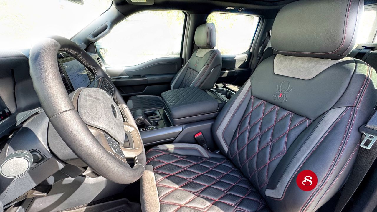 2024 FORD F-150 XLT BLACK WIDOW SR