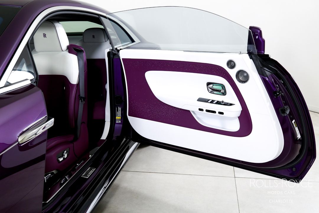 2024 Rolls-Royce Spectre