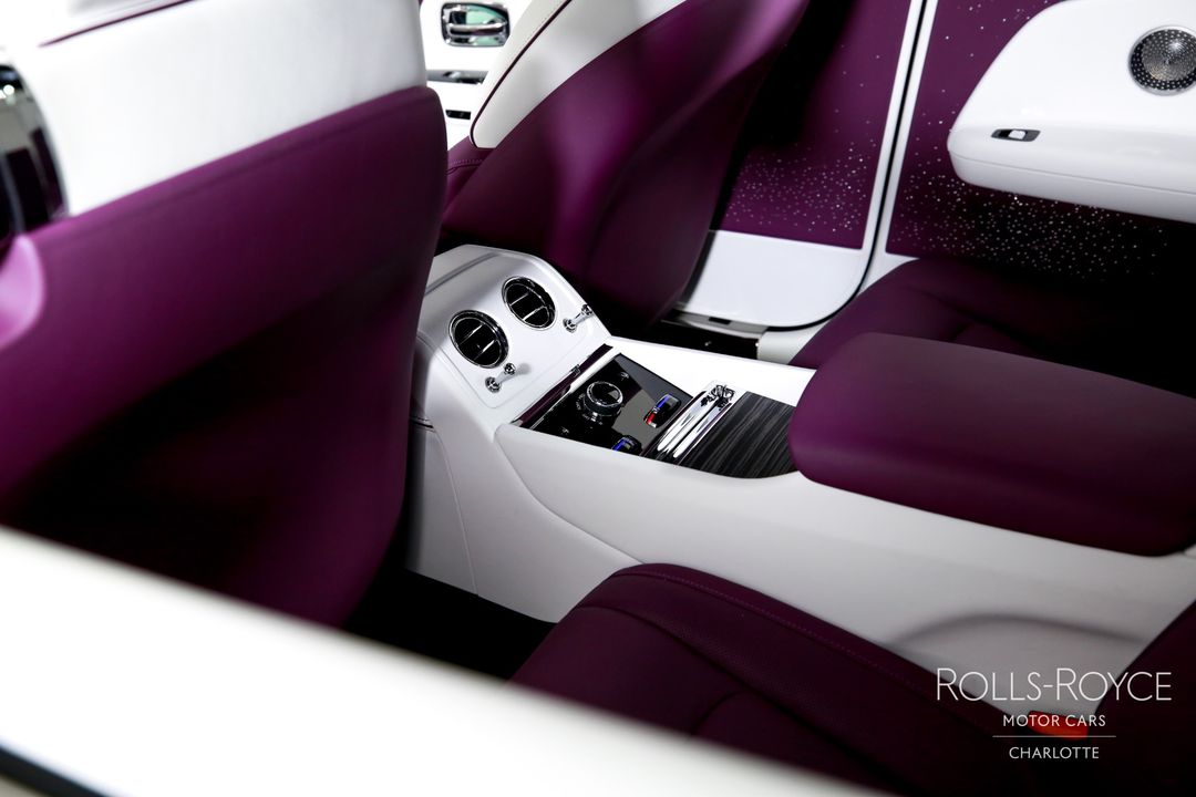 2024 Rolls-Royce Spectre