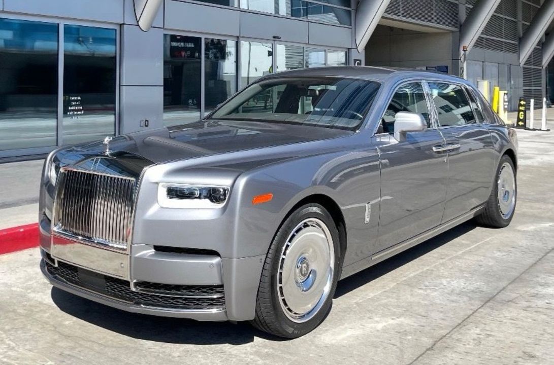 2019 Rolls-Royce Phantom