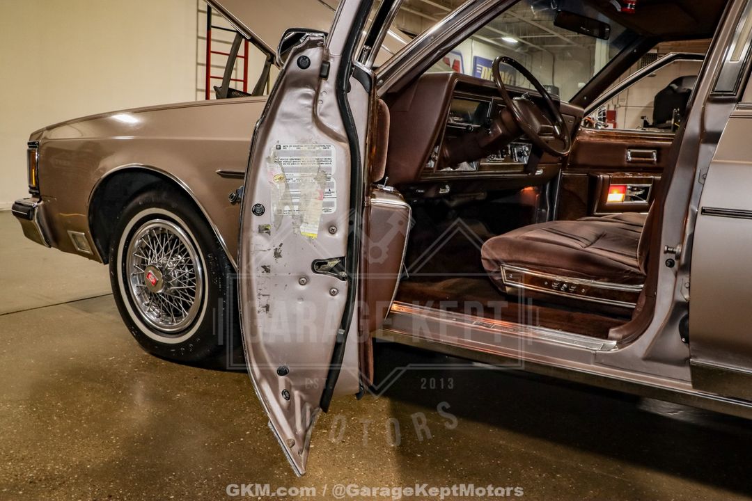 1983 Oldsmobile Ninety-Eight