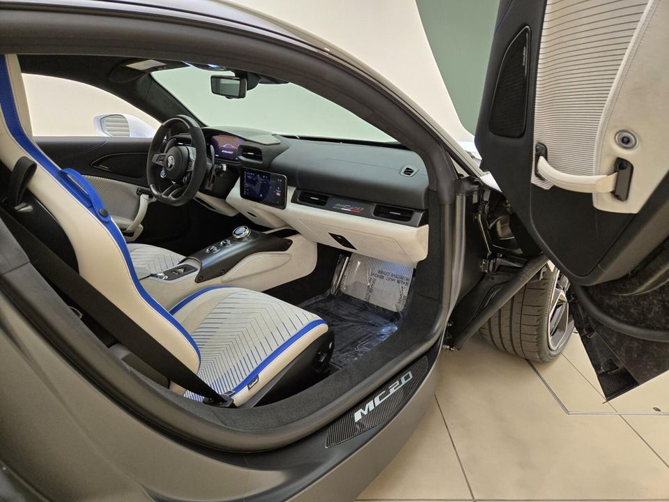 2023 Maserati MC20