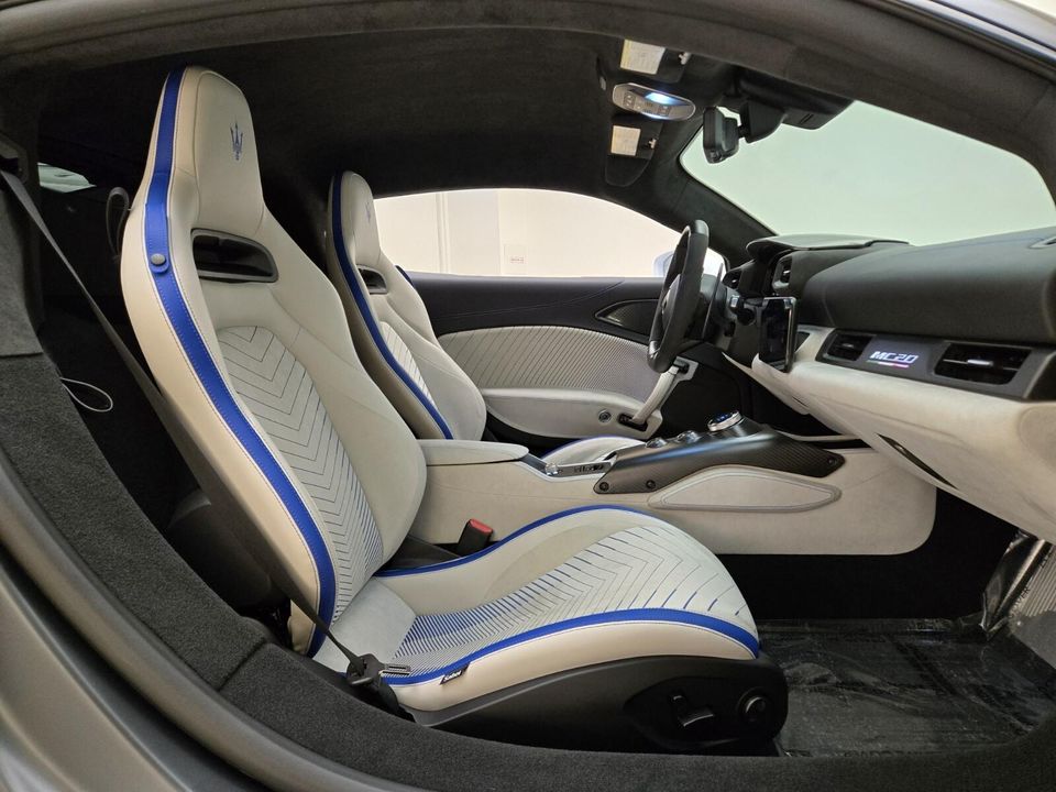 2023 Maserati MC20