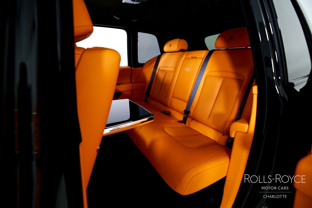 2025 Rolls-Royce Black Badge Cullinan