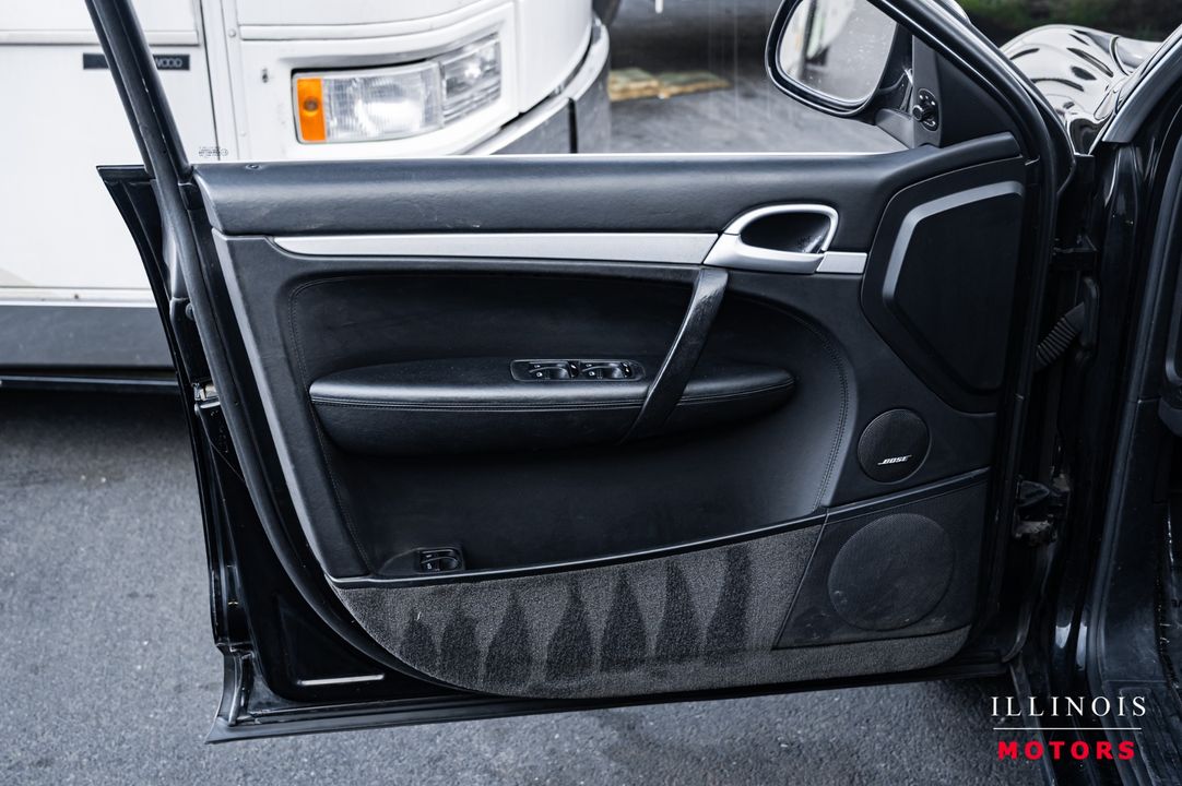 2004 Porsche Cayenne