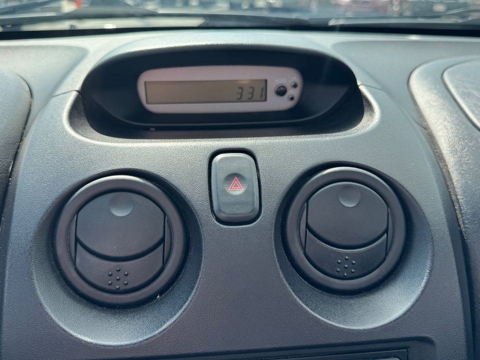 2004 Mitsubishi Eclipse Spyder
