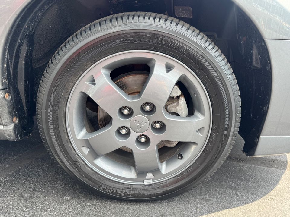 2004 Mitsubishi Eclipse Spyder