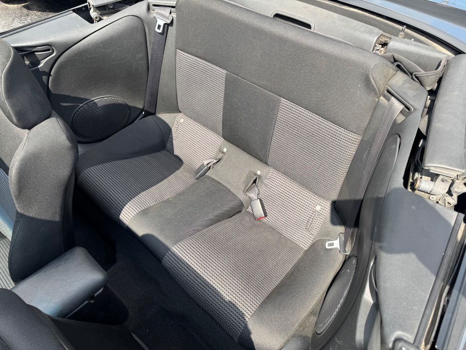 2004 Mitsubishi Eclipse Spyder