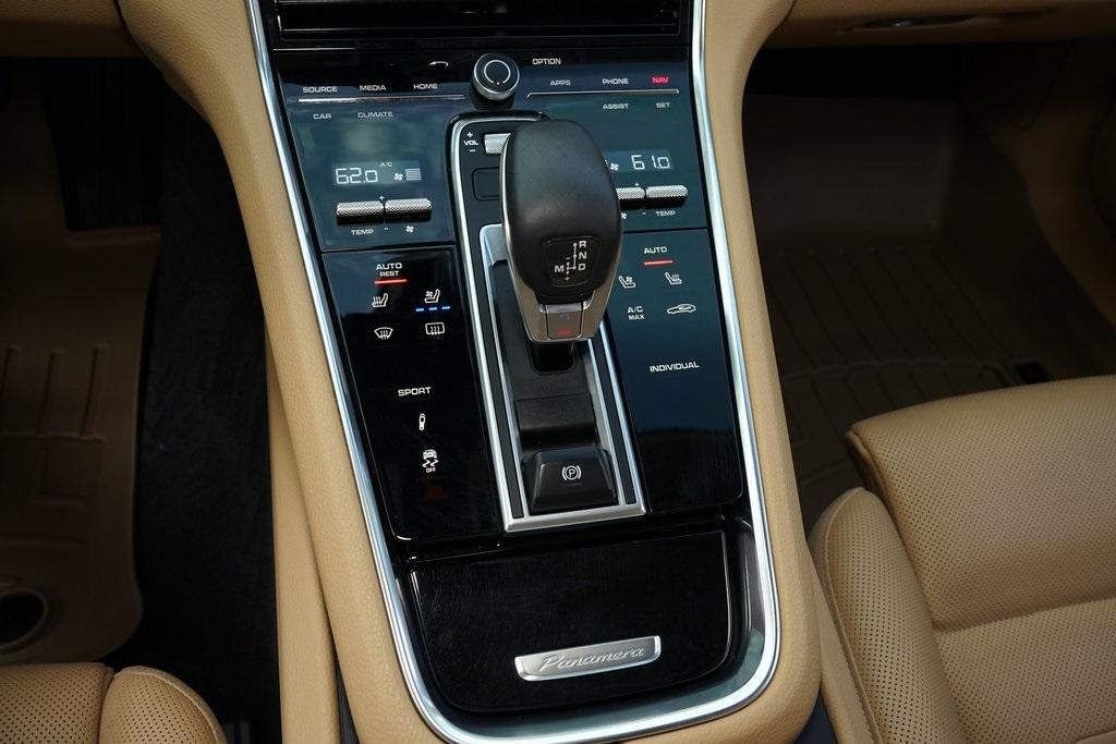 2018 Porsche Panamera