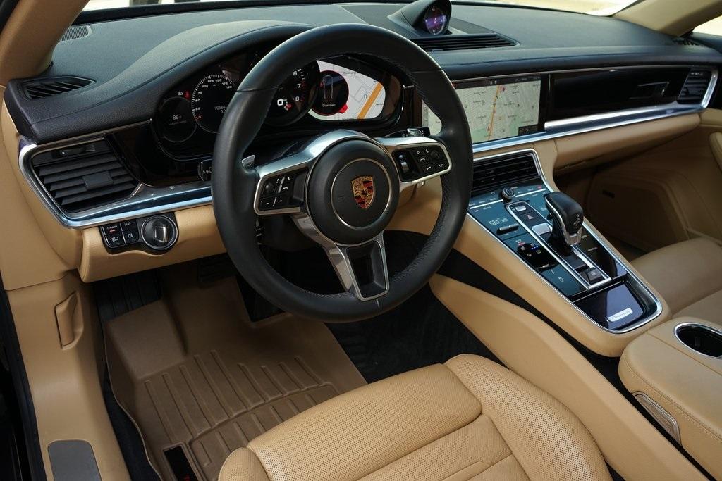 2018 Porsche Panamera