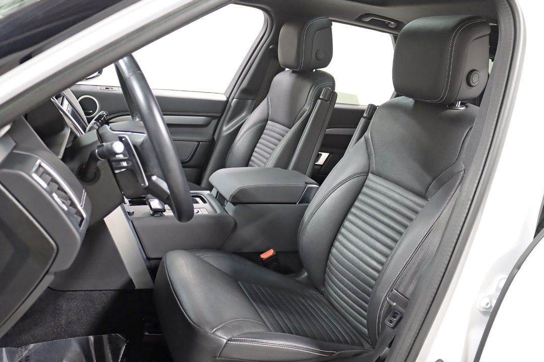 2023 Land Rover Discovery