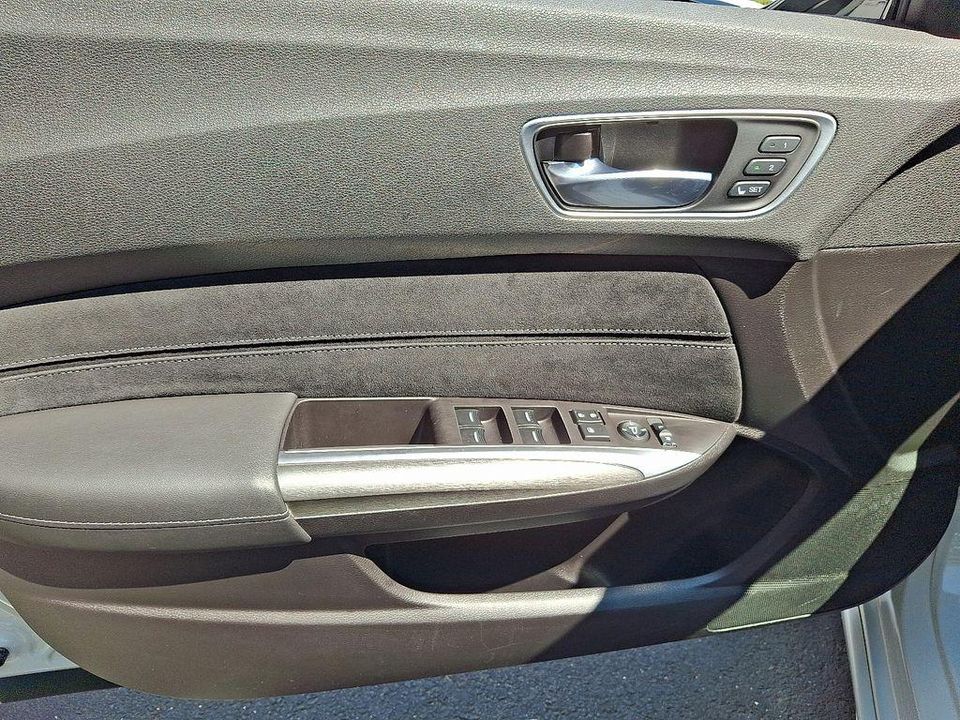 2019 Acura TLX