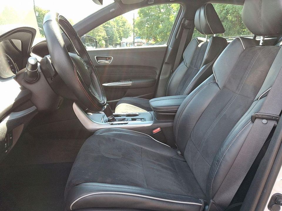2019 Acura TLX