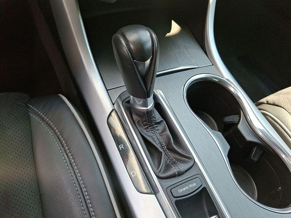 2019 Acura TLX