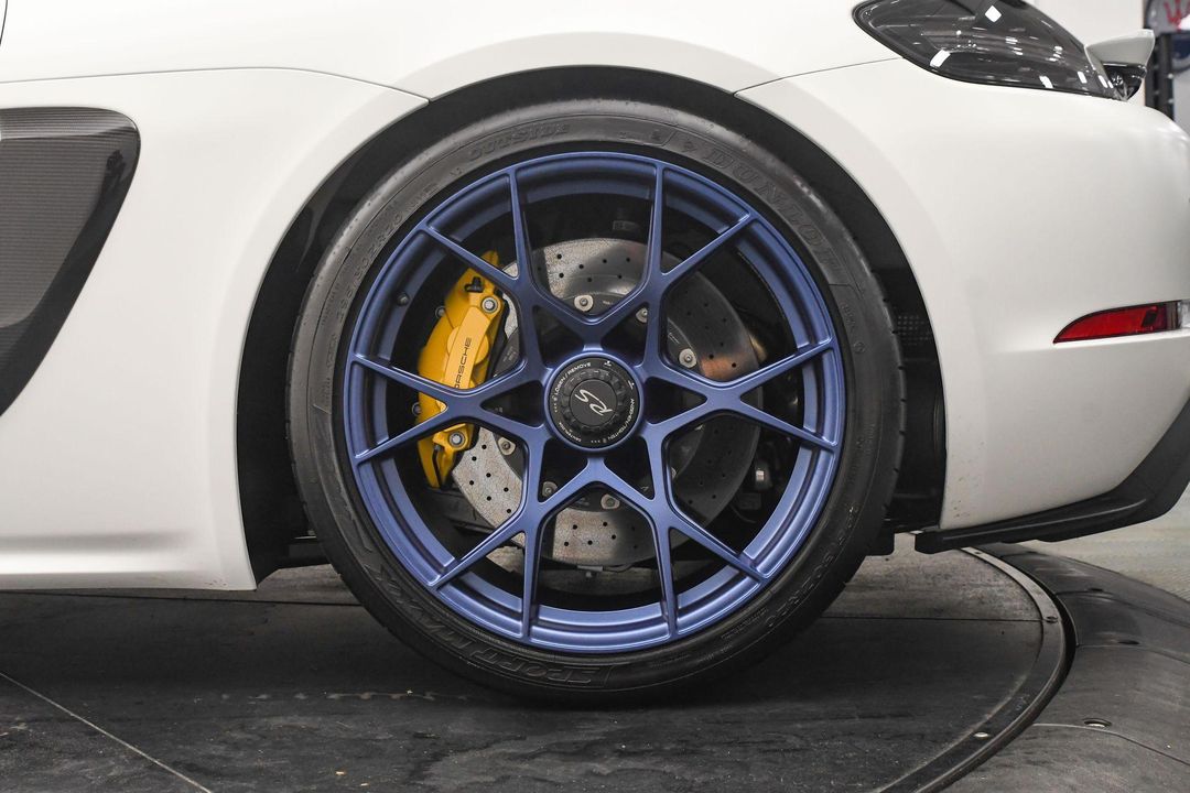 2024 Porsche 718 Cayman