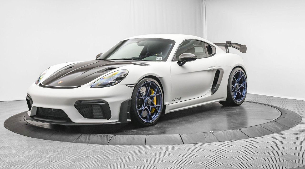 2024 Porsche 718 Cayman