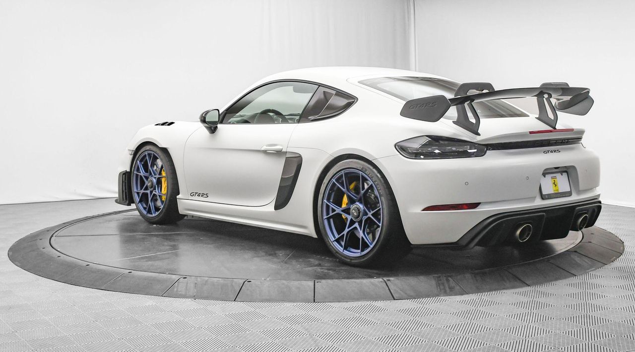 2024 Porsche 718 Cayman
