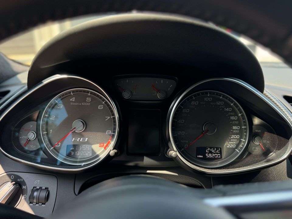 2012 Audi R8
