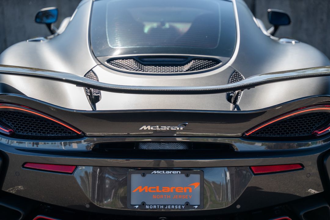 2017 McLaren 570GT
