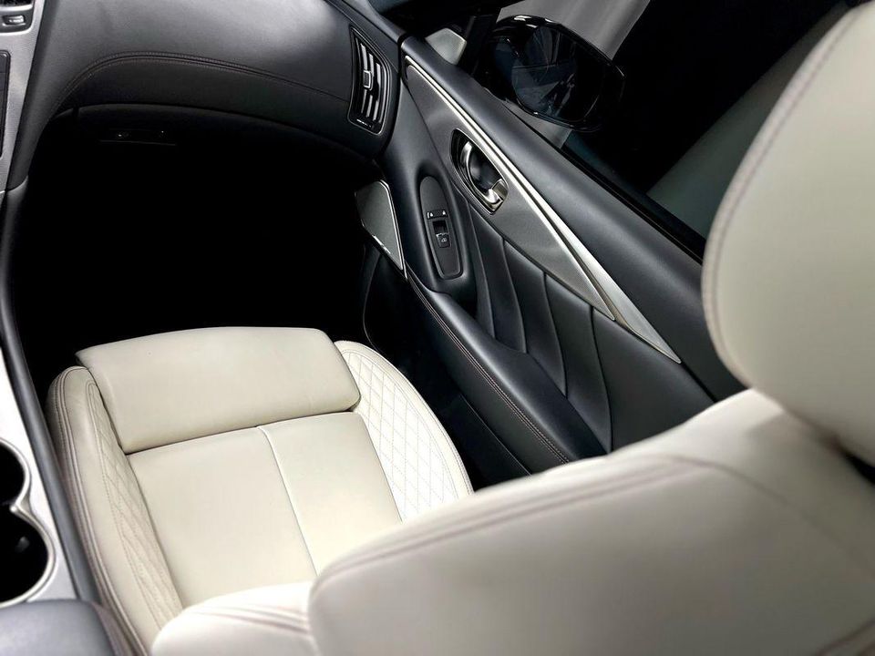 2021 INFINITI Q50