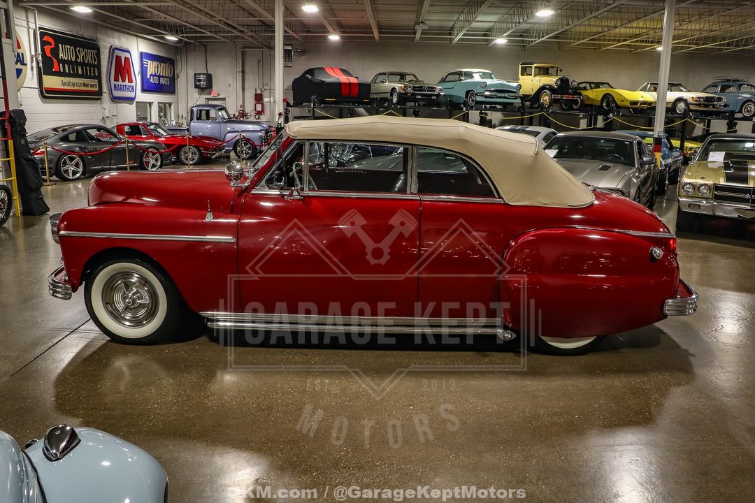 1949 Plymouth Super Deluxe