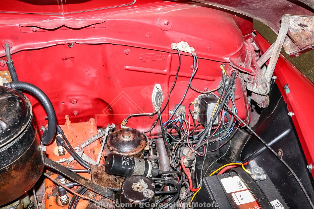 1949 Plymouth Super Deluxe