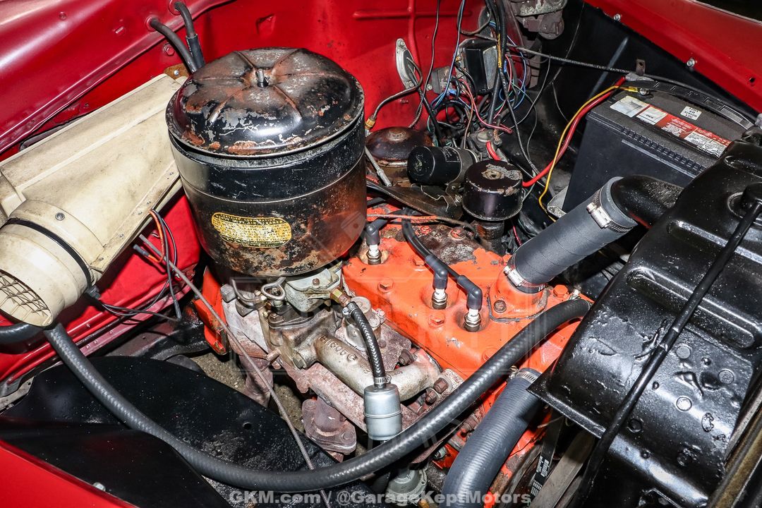 1949 Plymouth Super Deluxe