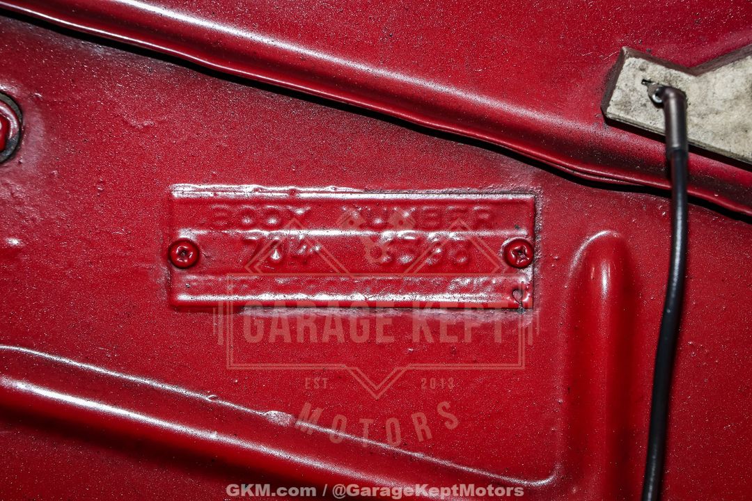 1949 Plymouth Super Deluxe