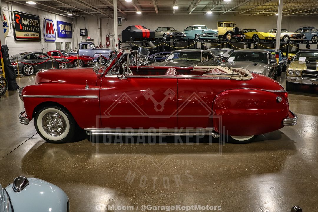 1949 Plymouth Super Deluxe