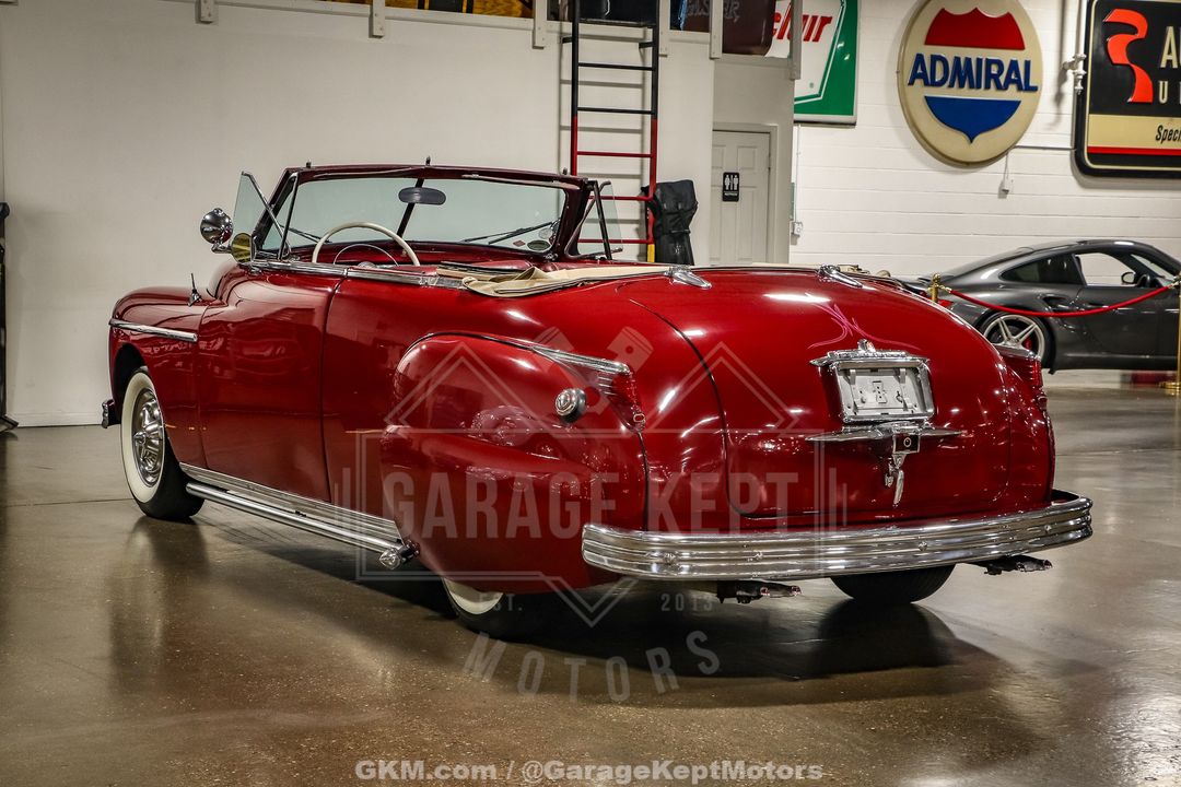 1949 Plymouth Super Deluxe