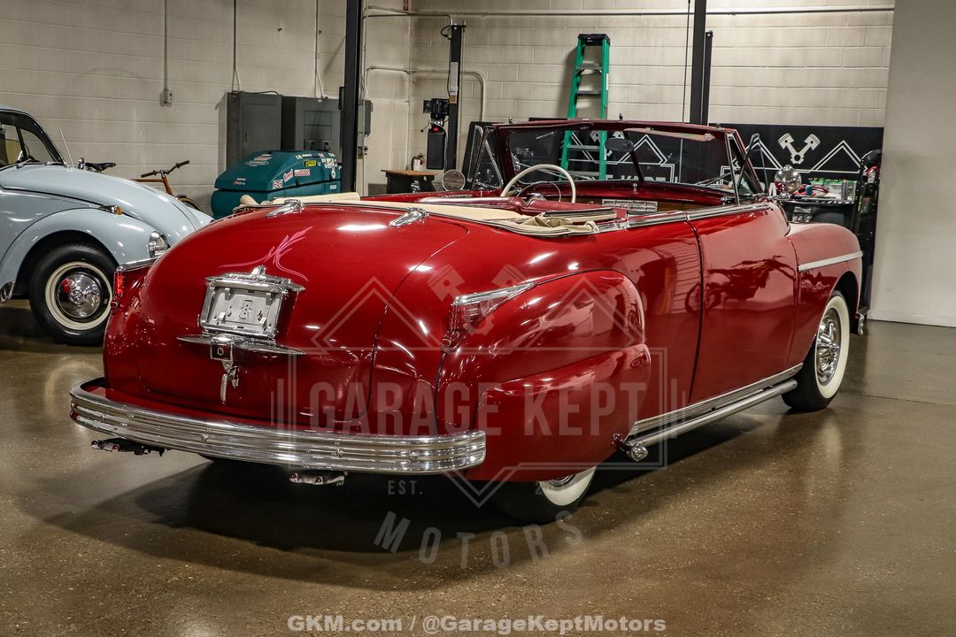 1949 Plymouth Super Deluxe
