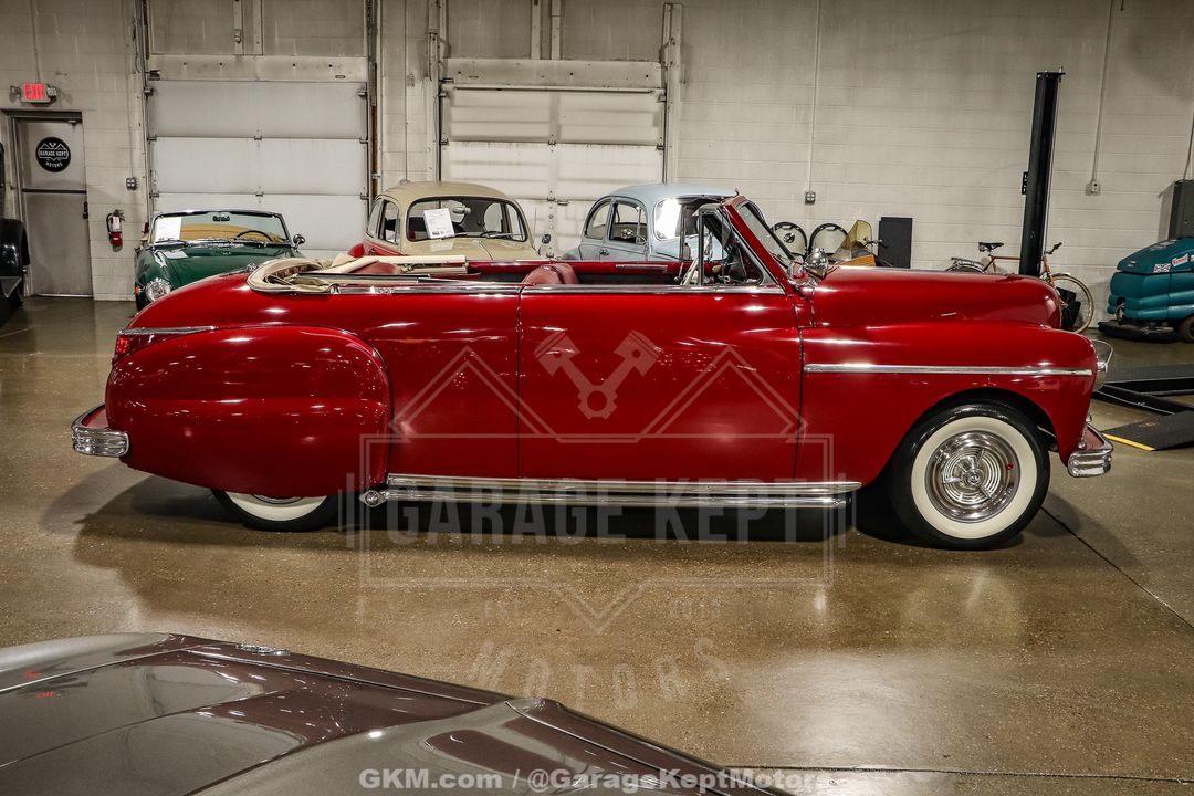 1949 Plymouth Super Deluxe