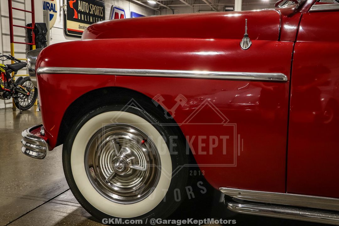 1949 Plymouth Super Deluxe