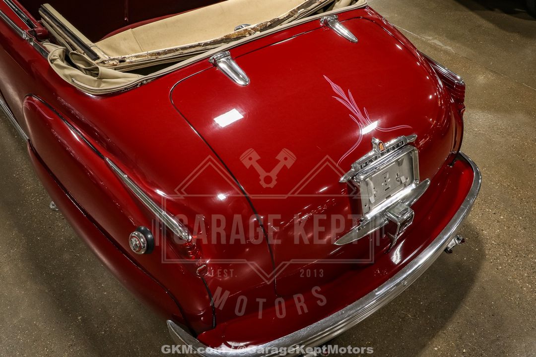 1949 Plymouth Super Deluxe