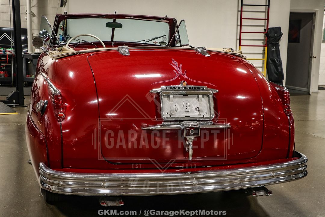 1949 Plymouth Super Deluxe