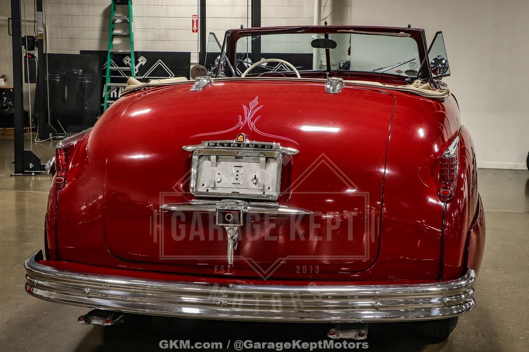 1949 Plymouth Super Deluxe
