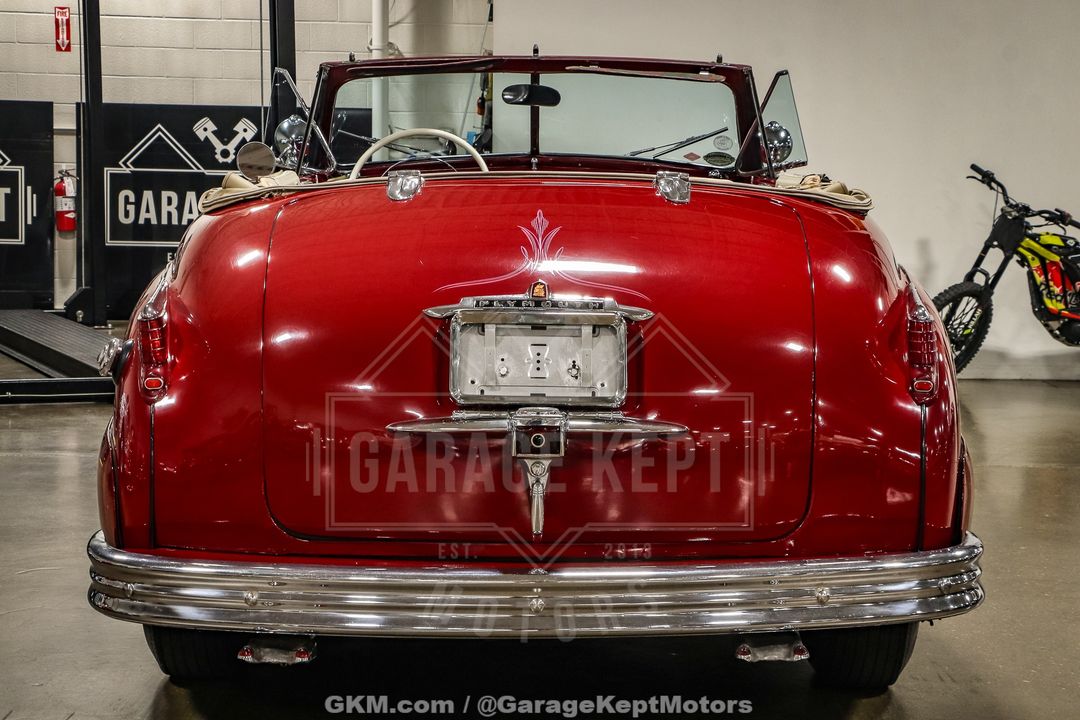 1949 Plymouth Super Deluxe